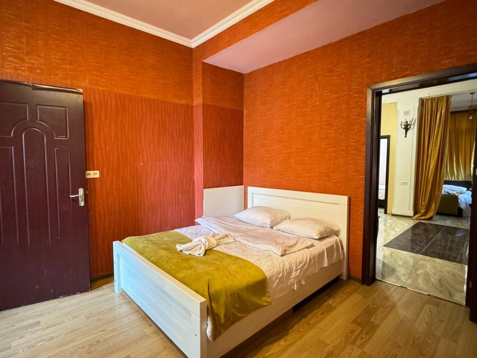 Benene'S Apartments Tbilisi Exterior photo