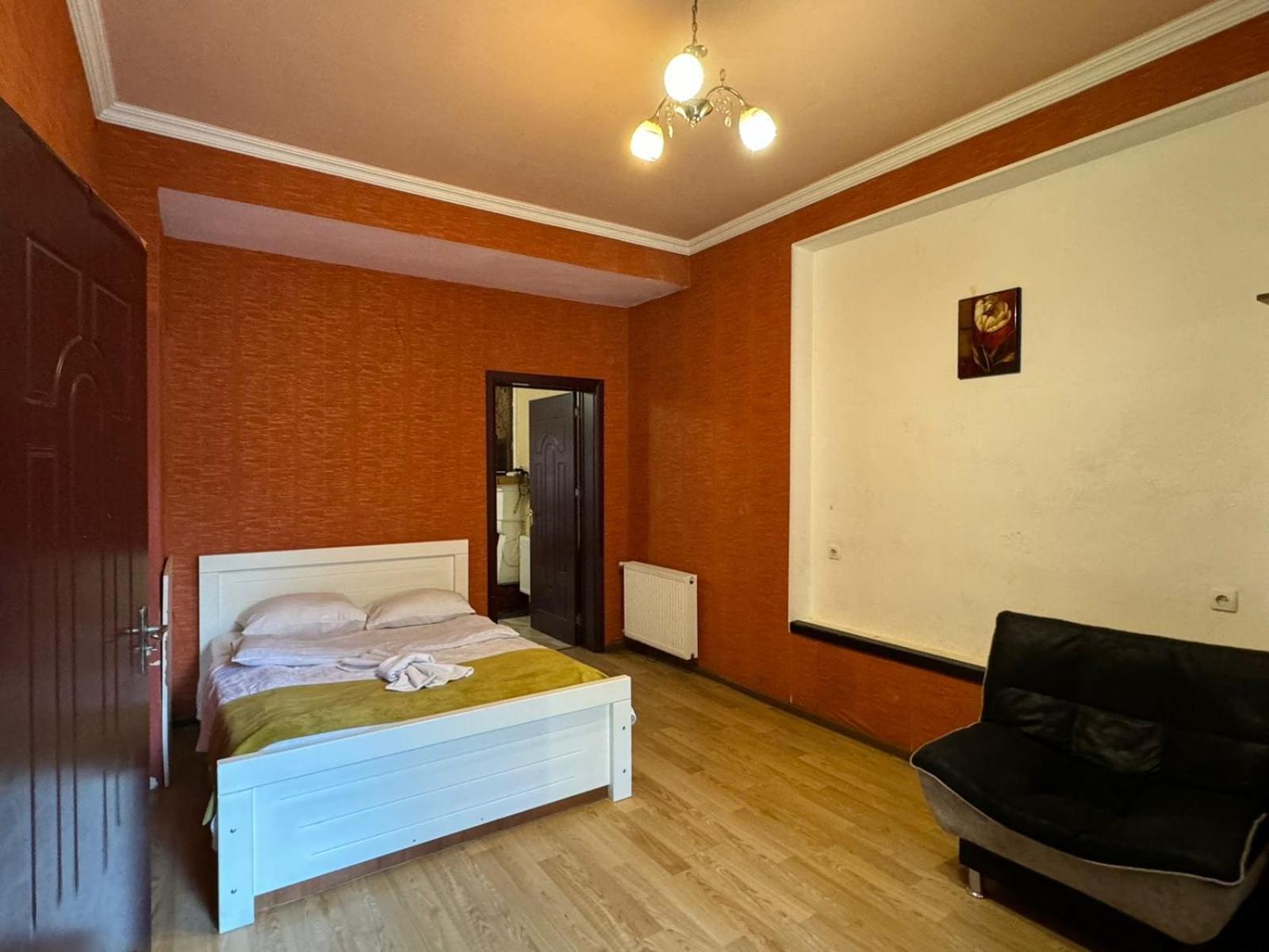 Benene'S Apartments Tbilisi Exterior photo